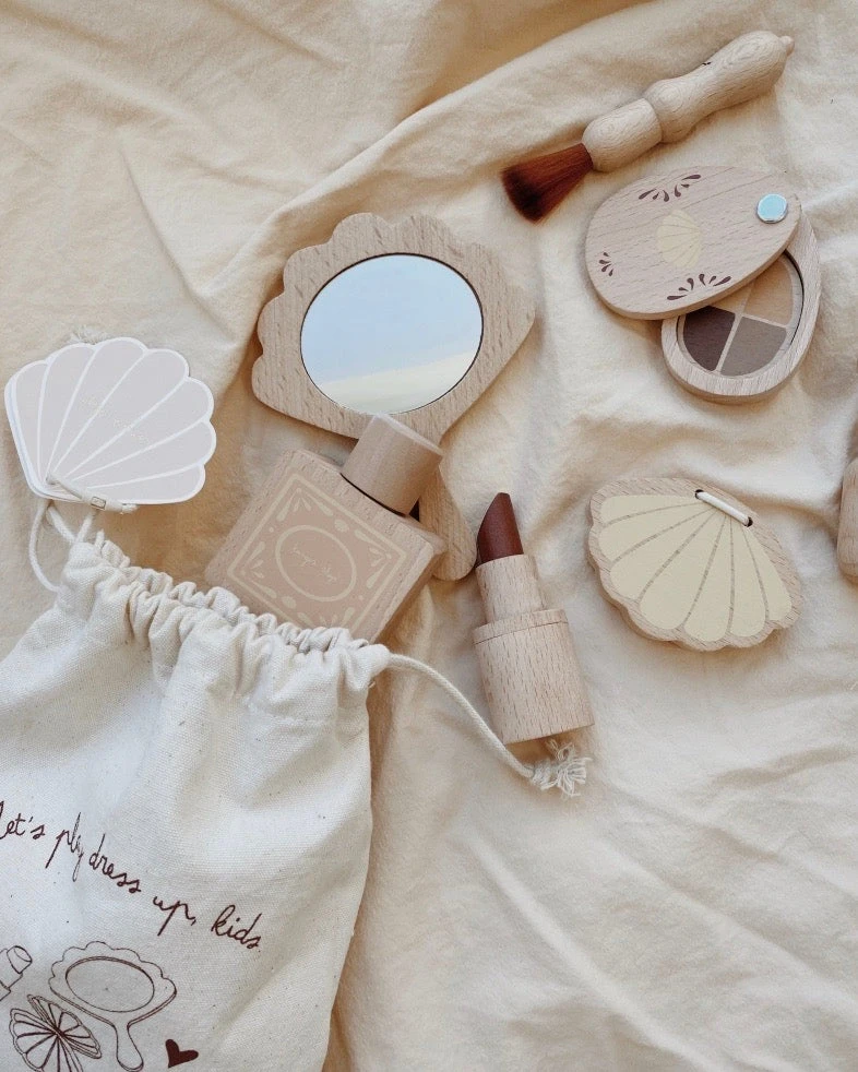 Konges Sløjd Wooden Makeup Set *New* 4 Konges Sløjd Wooden Makeup Set *New*