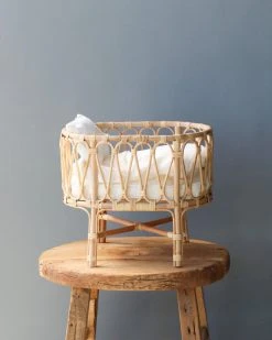 Poppie Toys Poppie Rattan Doll Crib + Duvet Set