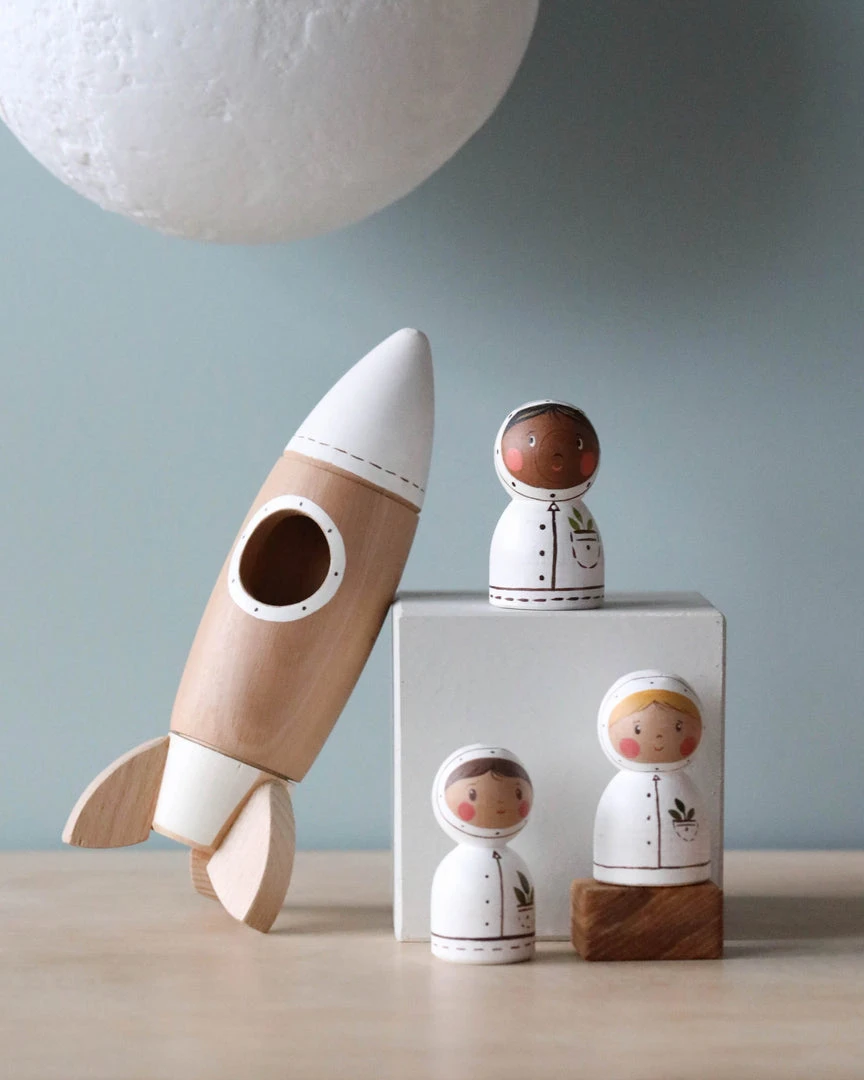 Vendor-unknown Handmade Wooden Rocket & Astronaut