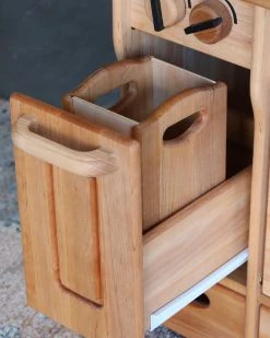 DrewArt Wooden Play Kitchen