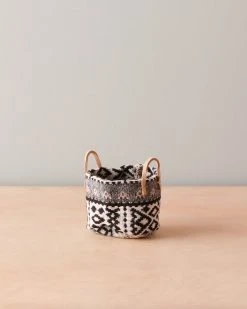 Maileg | Miniature Basket