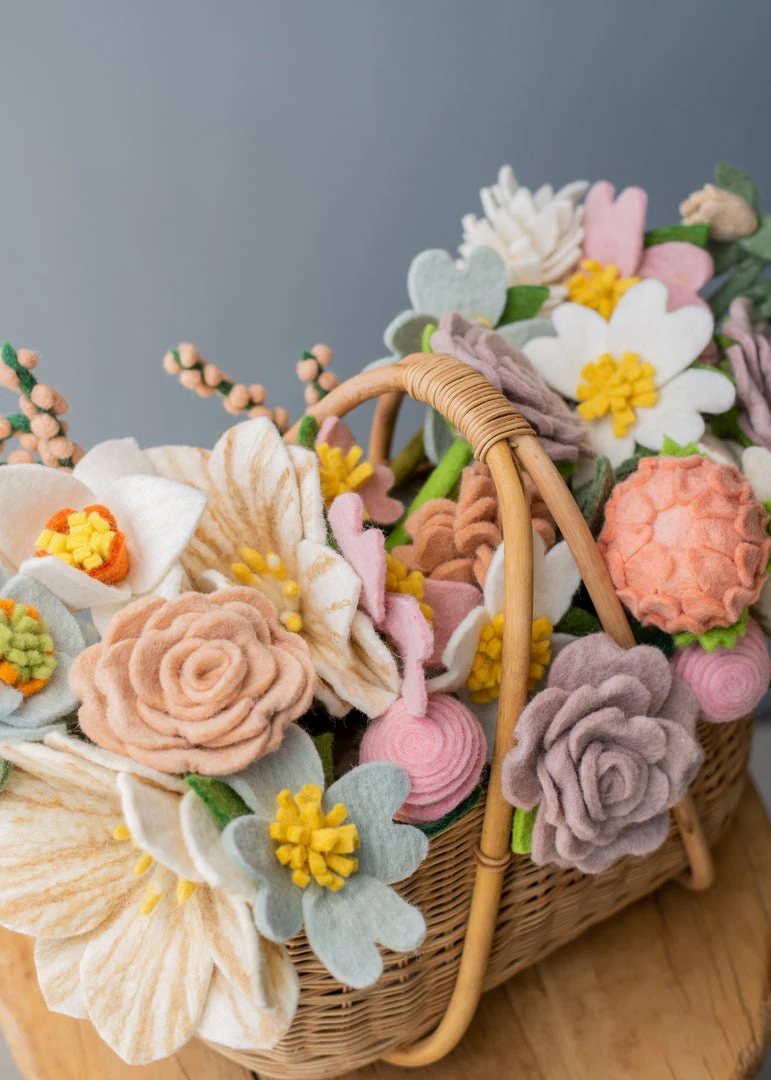 Odin Parker *New* Large Basket Of Felt Spring Flowers 4 Odin Parker *New* Large Basket Of Felt Spring Flowers