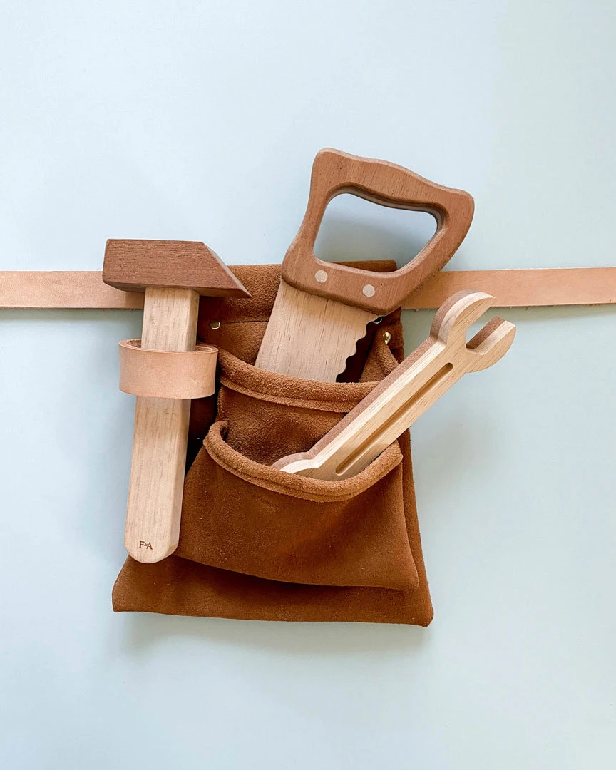 Odin Parker Wooden Tools & Suede Tool Belt *New* 5 Odin Parker Wooden Tools & Suede Tool Belt *New*