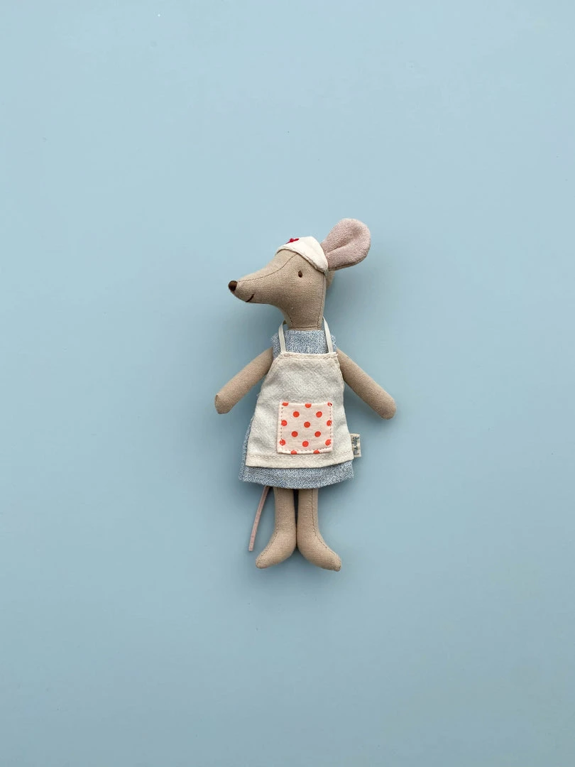 Maileg Nurse Mouse *New* 3 Maileg Nurse Mouse *New*
