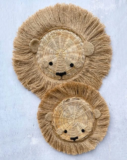 - *New* Handmade Lion Wall Hanging