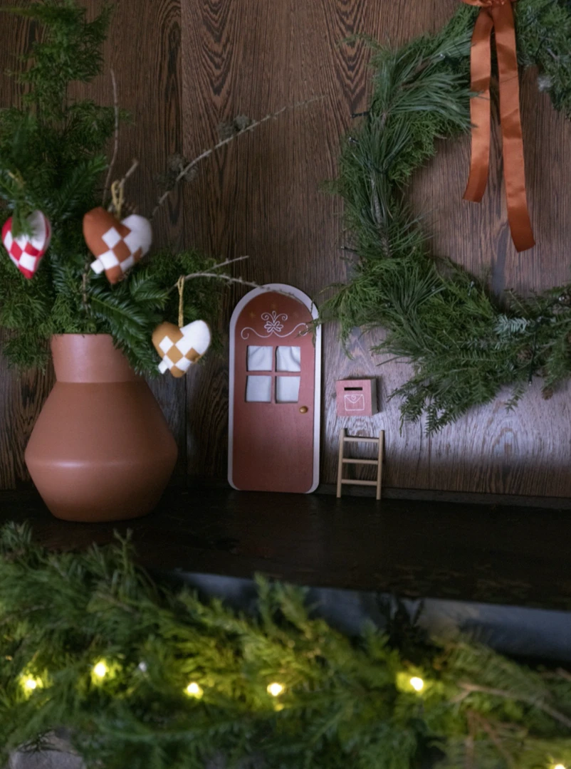 Odin Parker *New* Elf Door 4 Odin Parker *New* Elf Door