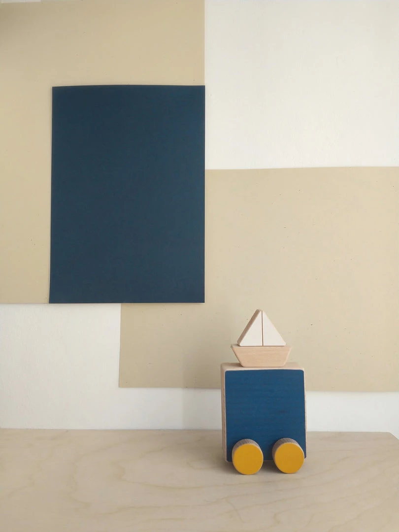 The Wandering Workshop Sea & Boat Push Toy 4 The Wandering Workshop Sea & Boat Push Toy